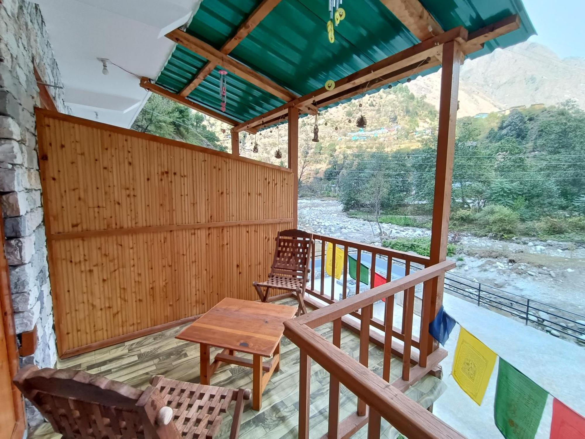 Sharda Resort-Tirthan Valley Banjār 외부 사진